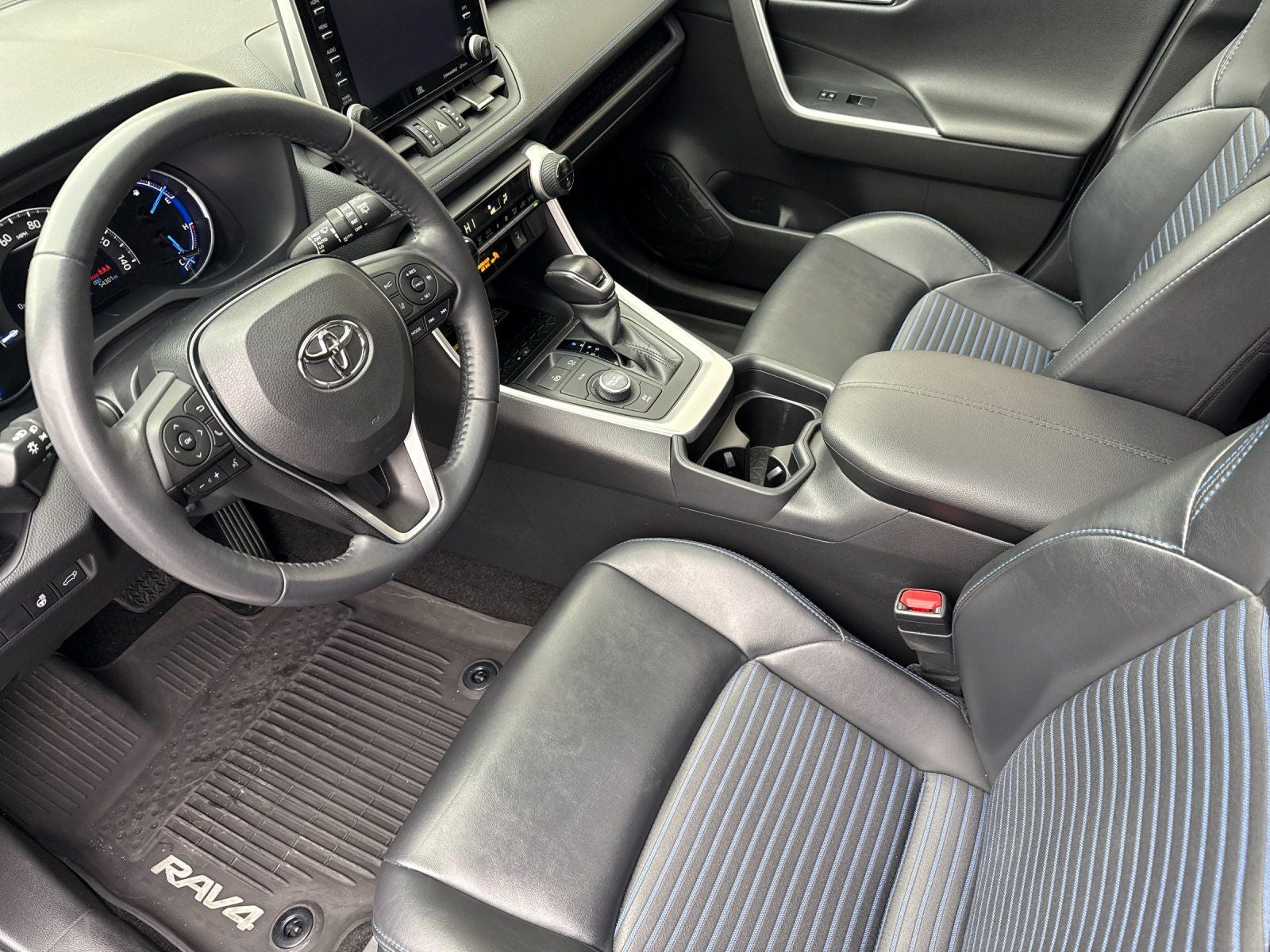 2020 Toyota RAV4 Hybrid XSE