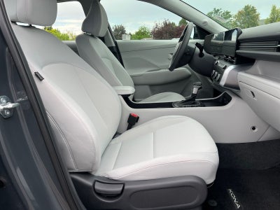 2025 Hyundai KONA SE