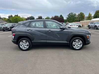 2025 Hyundai KONA SE