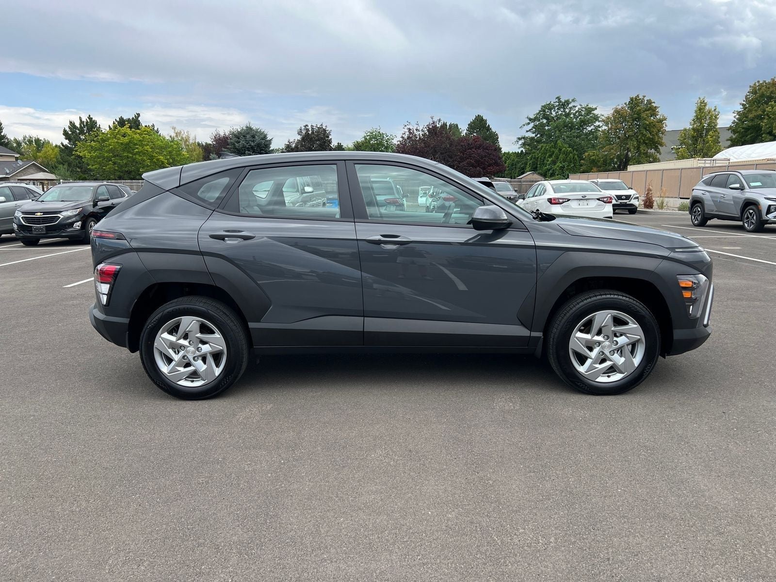 2025 Hyundai KONA SE