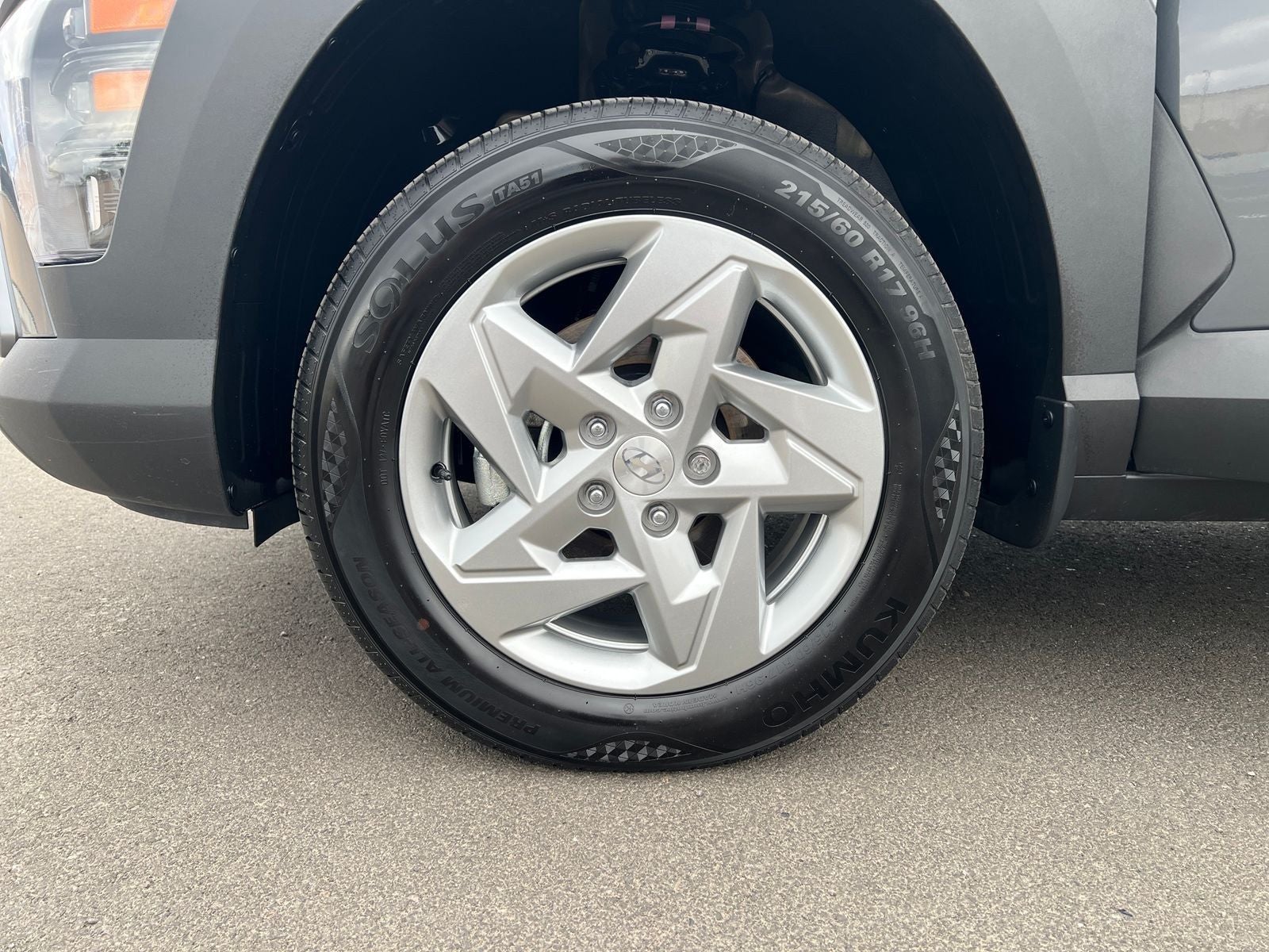 2025 Hyundai KONA SE