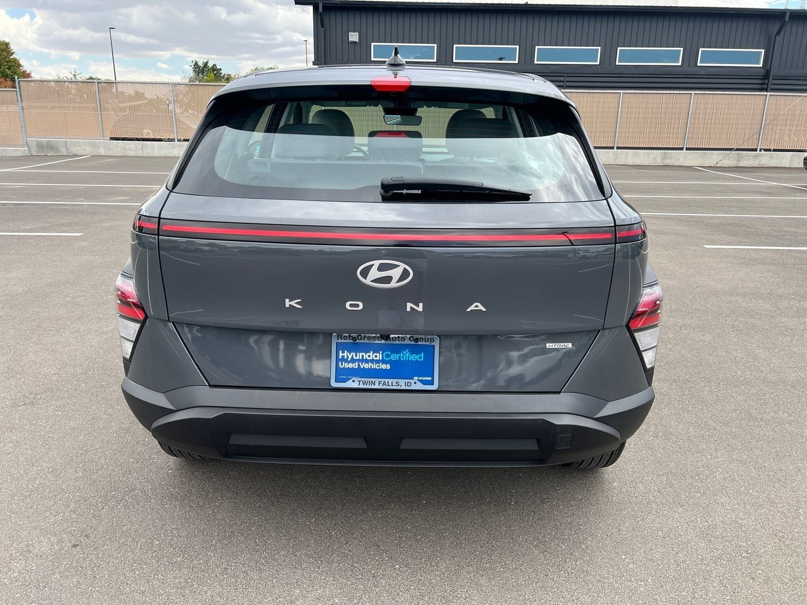 2025 Hyundai KONA SE