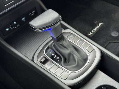 2025 Hyundai KONA SE