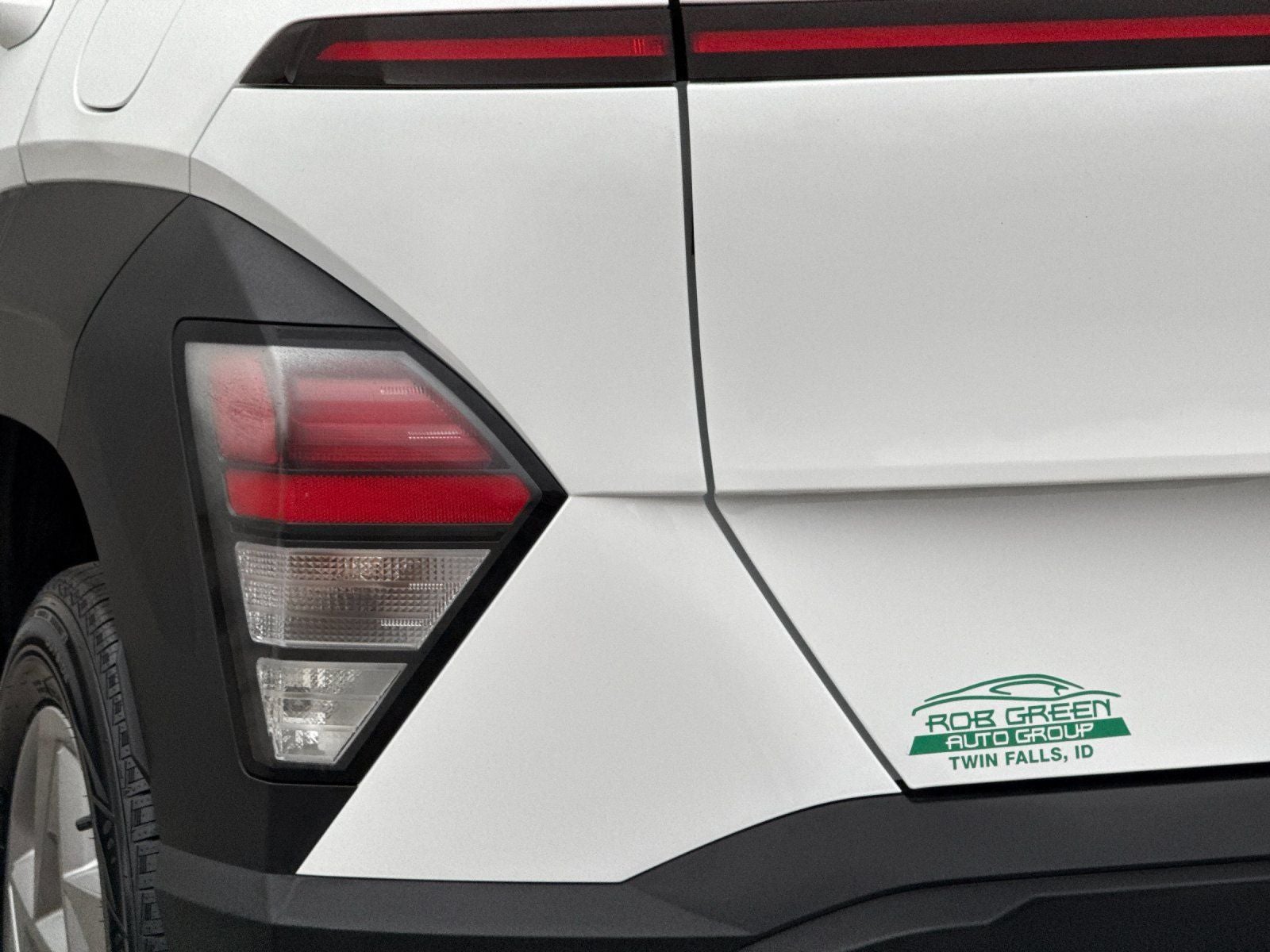 2025 Hyundai KONA SE