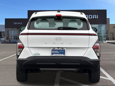 2025 Hyundai KONA SE