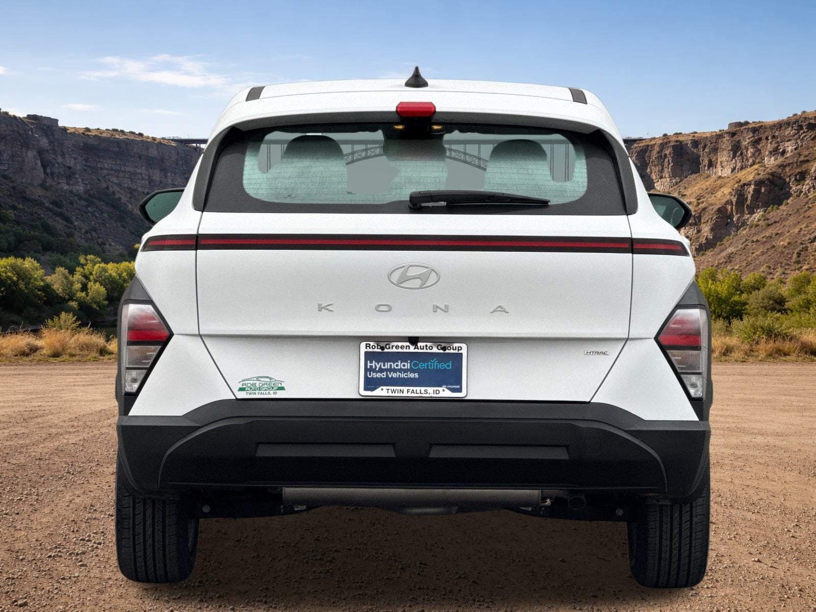 2025 Hyundai KONA SE