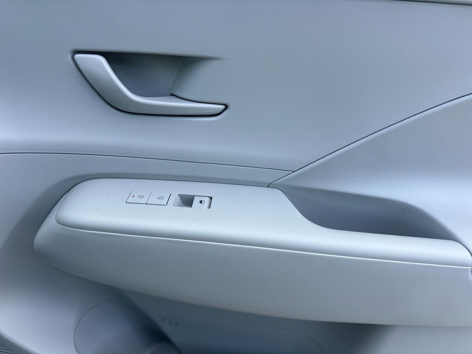 2025 Hyundai KONA SE