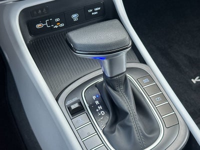 2025 Hyundai KONA SE