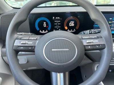 2025 Hyundai KONA SE