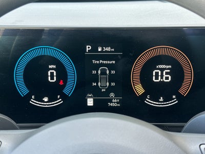 2025 Hyundai KONA SE