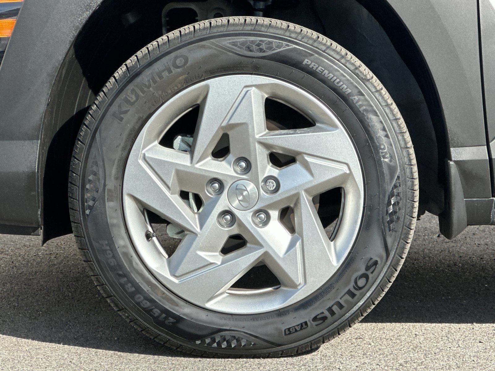2025 Hyundai KONA SE