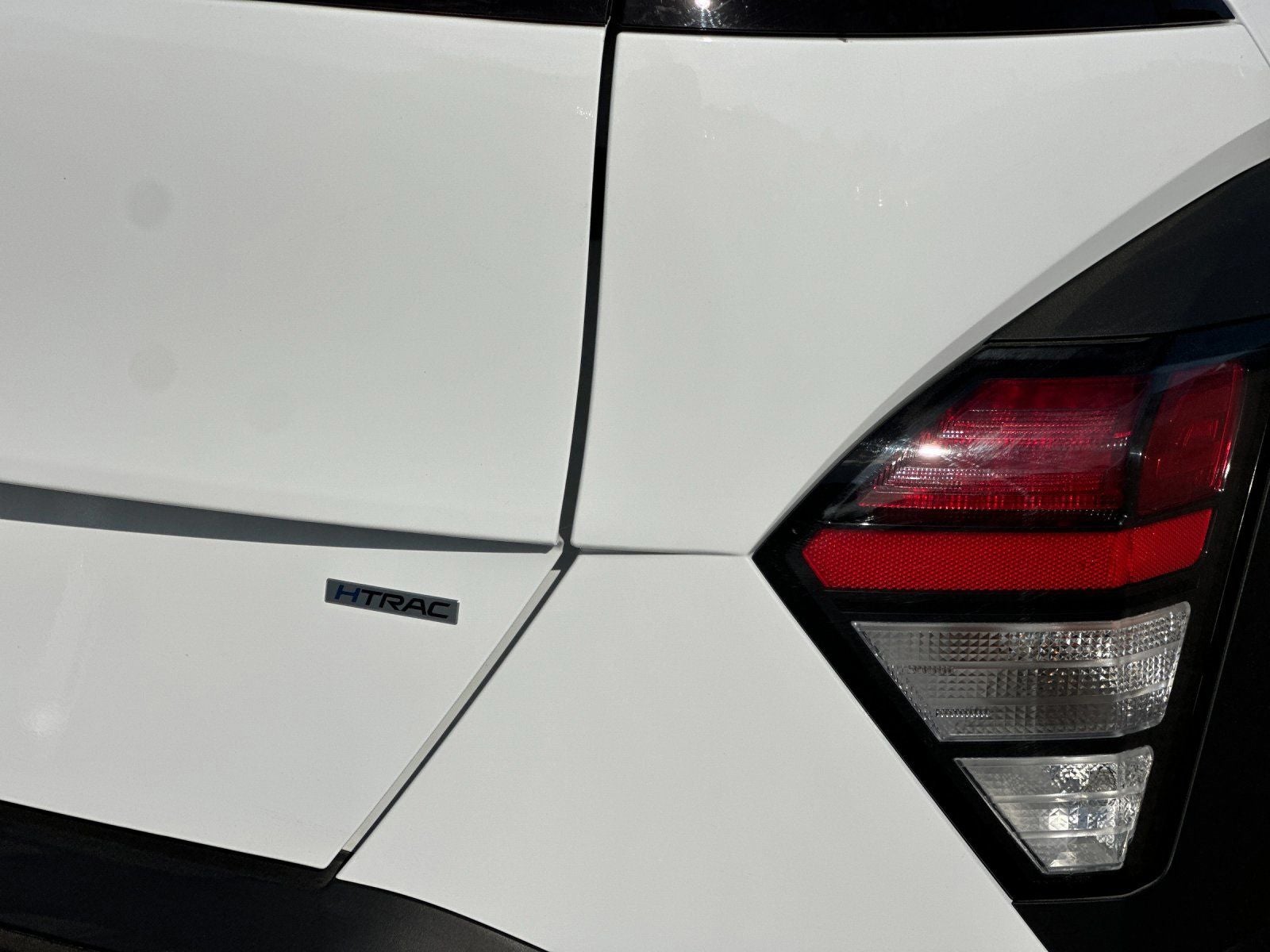 2025 Hyundai KONA SE