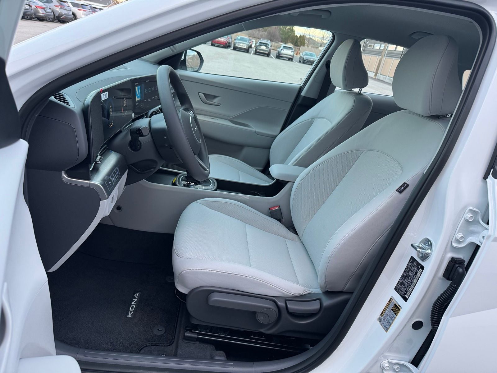 2026 Hyundai KONA SE