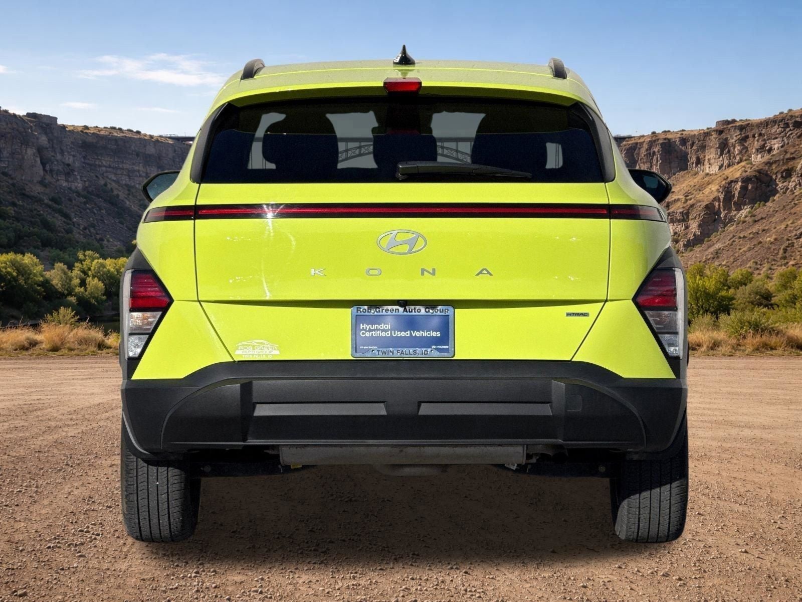 2025 Hyundai KONA SEL