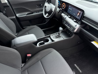 2025 Hyundai KONA SEL