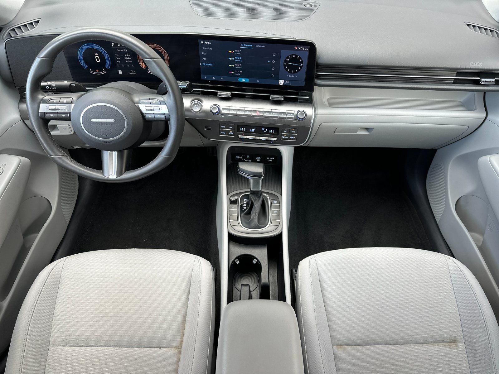 2025 Hyundai KONA SEL