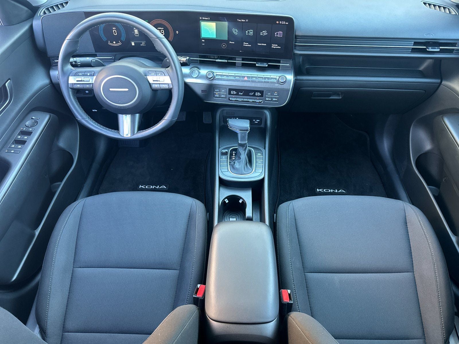 2025 Hyundai KONA SEL