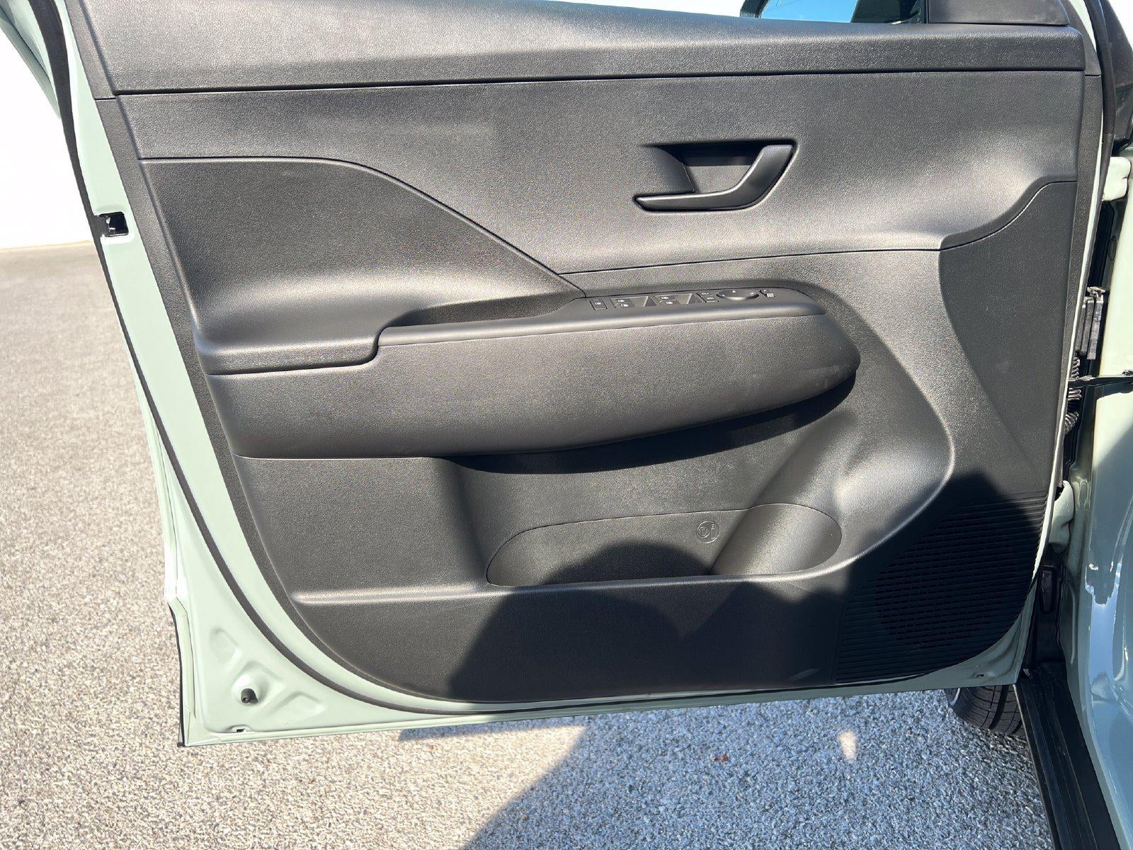 2027 Hyundai KONA SEL Sport