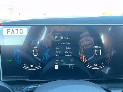 2026 Hyundai TUCSON HYBRID Blue SE