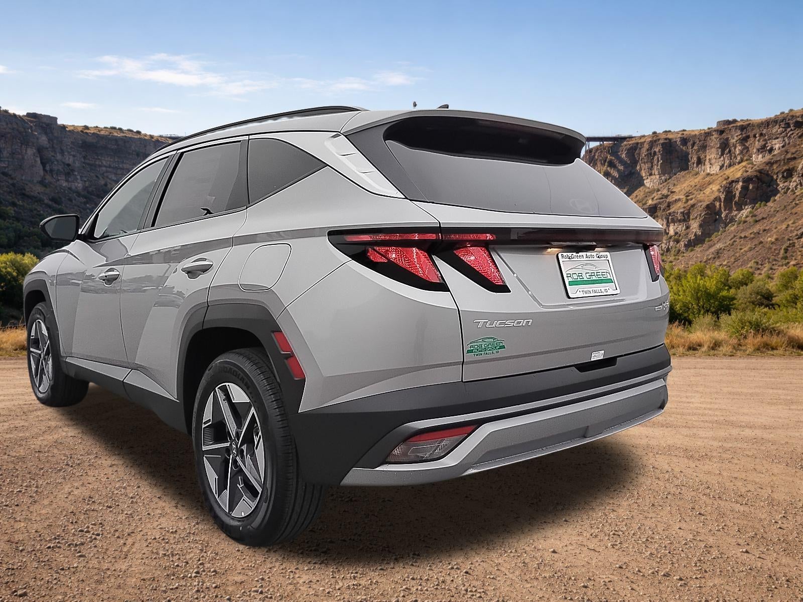 2026 Hyundai TUCSON HYBRID SEL