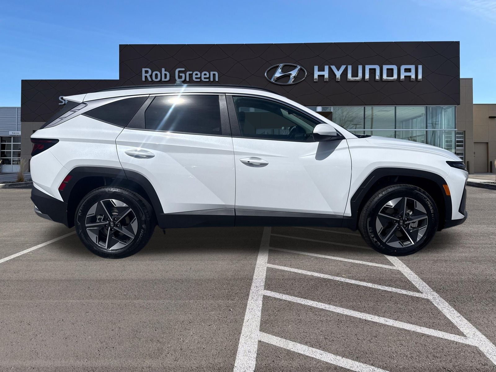 2026 Hyundai TUCSON HYBRID SEL