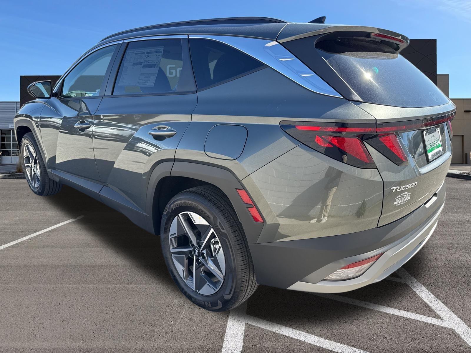 2026 Hyundai TUCSON HYBRID SEL