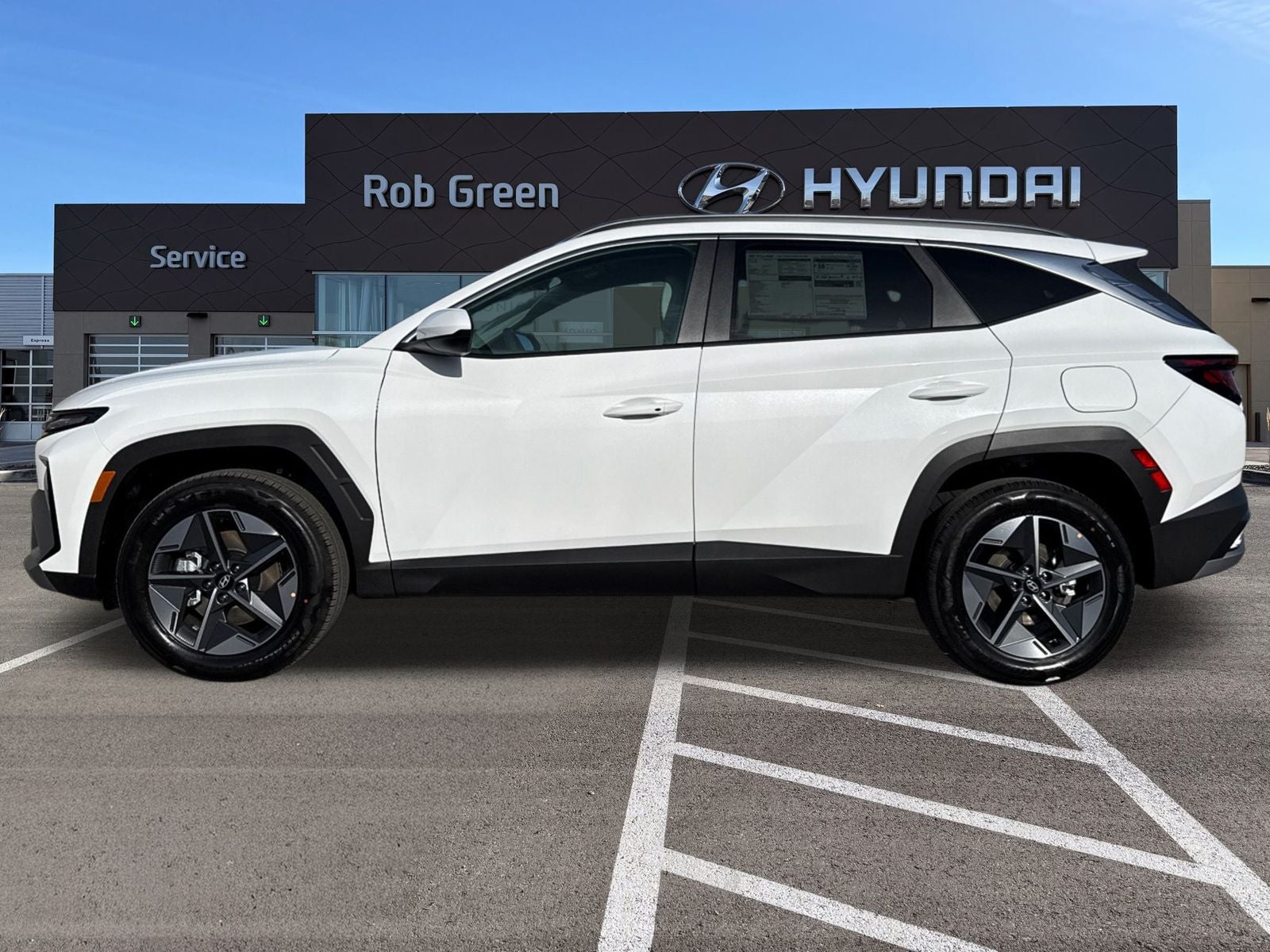 2026 Hyundai TUCSON HYBRID SEL