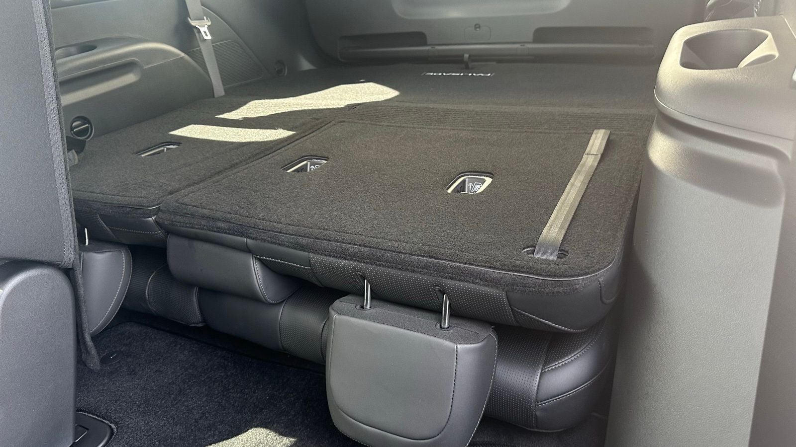 2026 Hyundai PALISADE HYBRID SEL Premium 8 Passenger