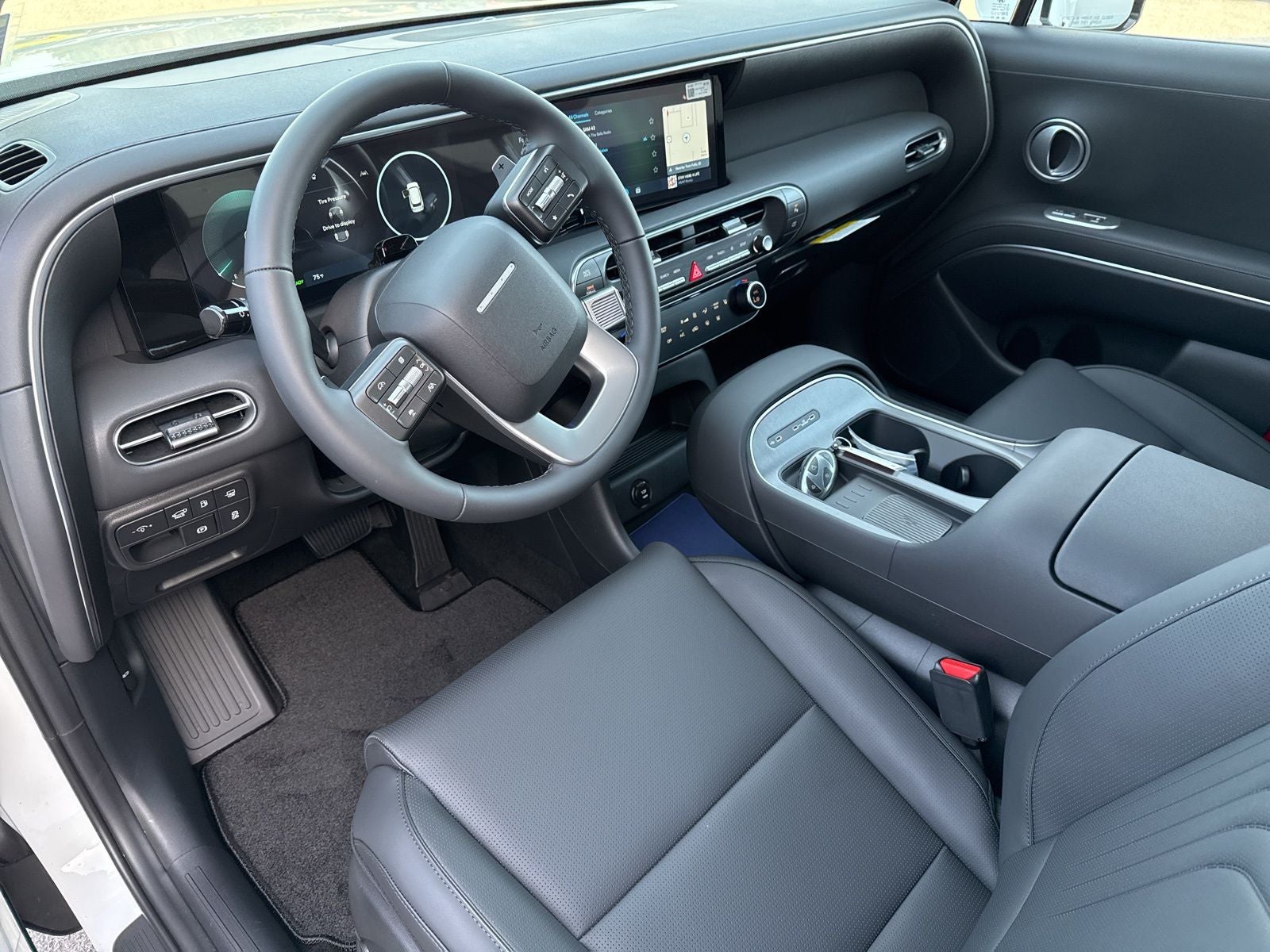 2026 Hyundai PALISADE HYBRID SEL 7 Passenger