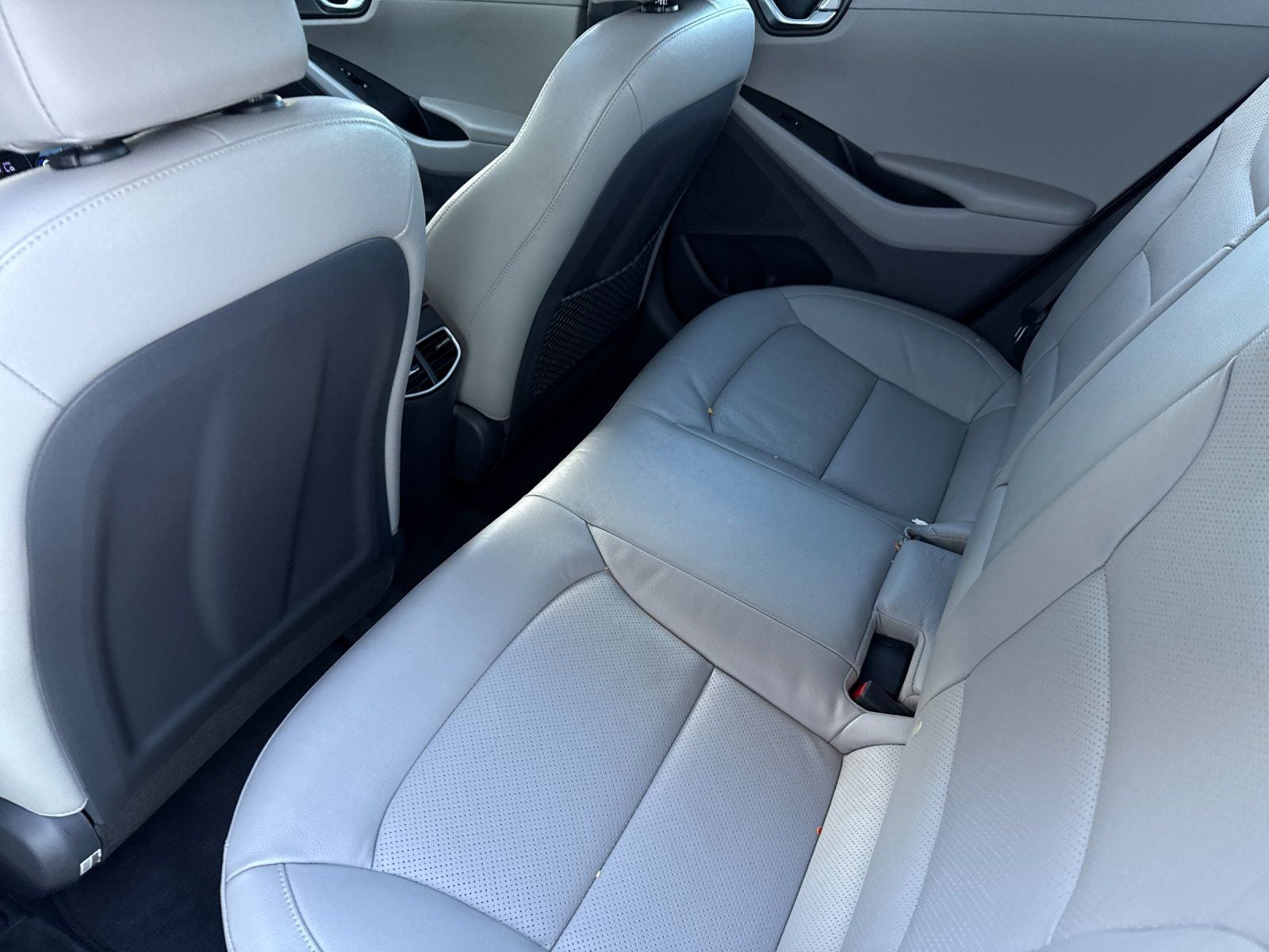 2019 Hyundai IONIQ HYBRID Limited