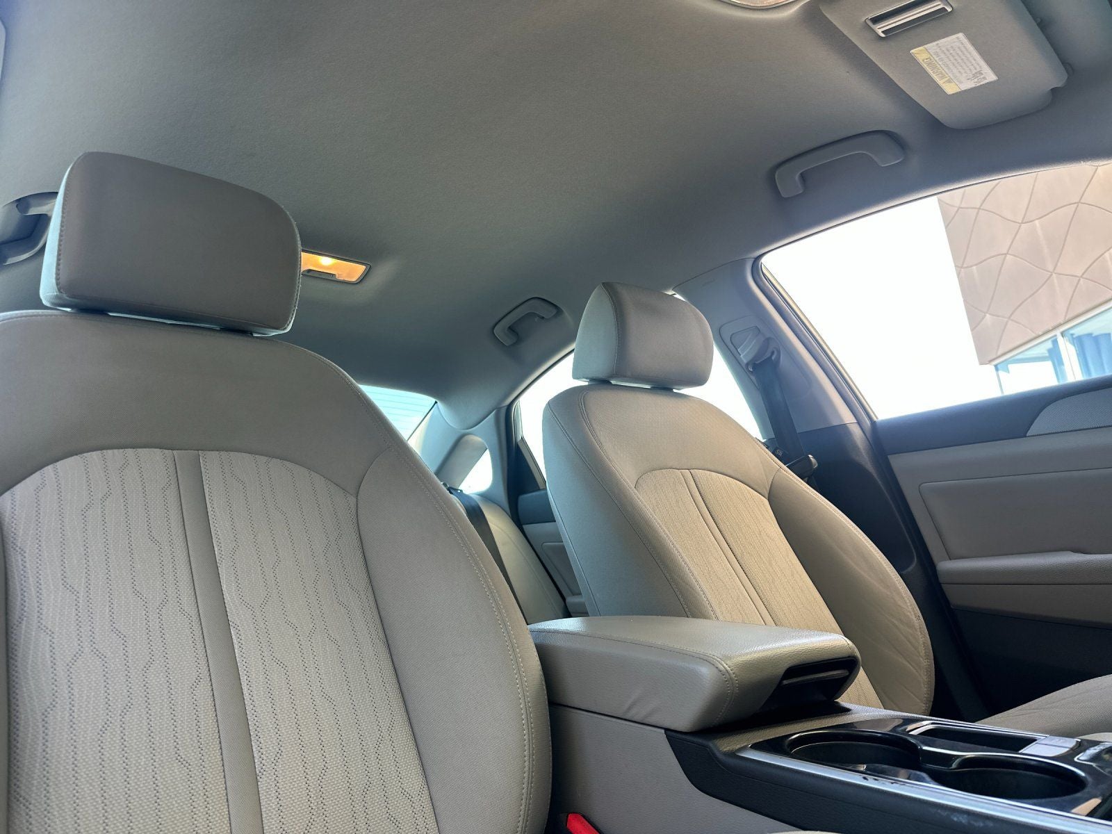 2019 Hyundai SONATA HYBRID SE