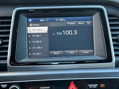 2019 Hyundai SONATA HYBRID SE