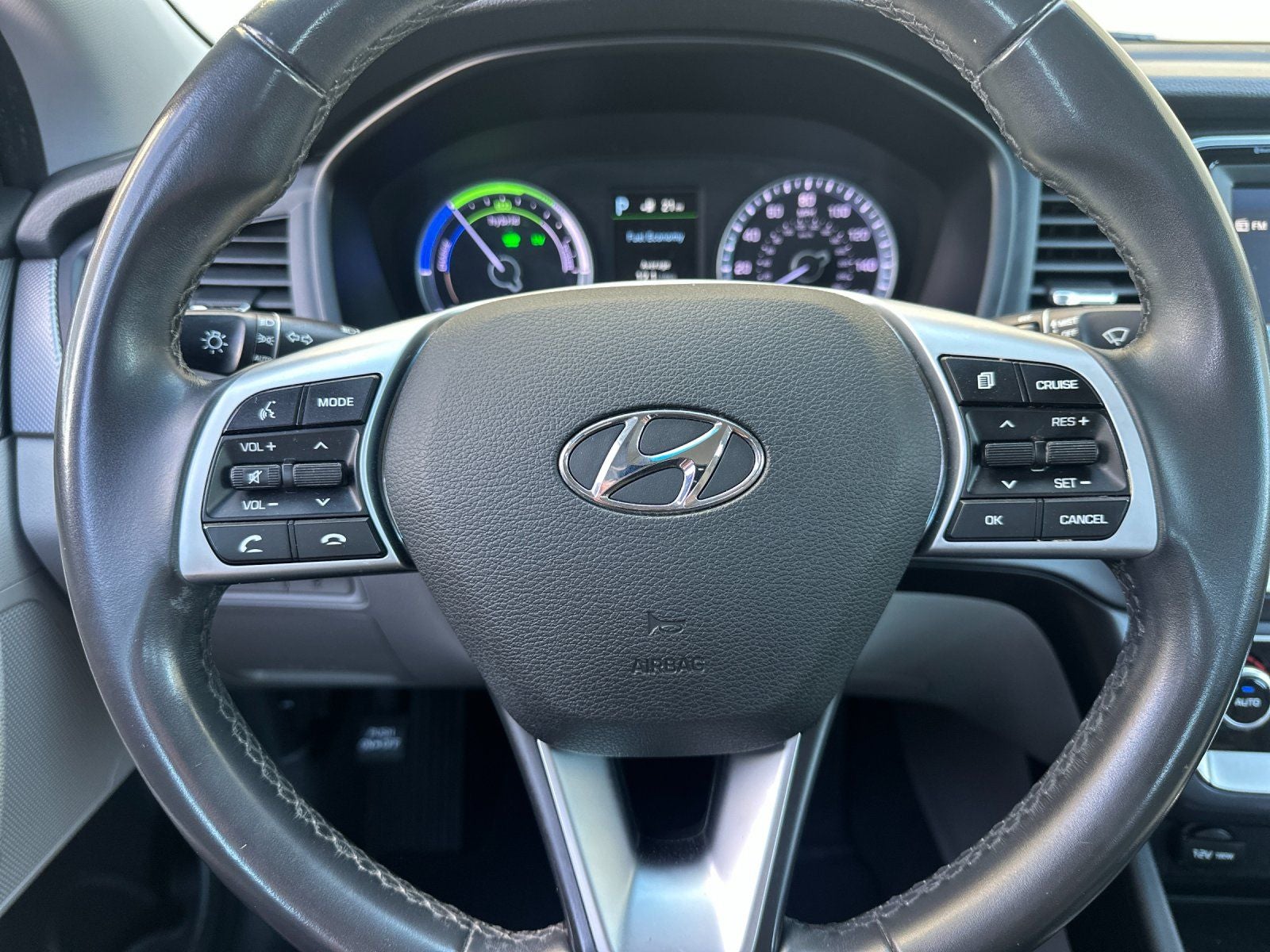 2019 Hyundai SONATA HYBRID SE