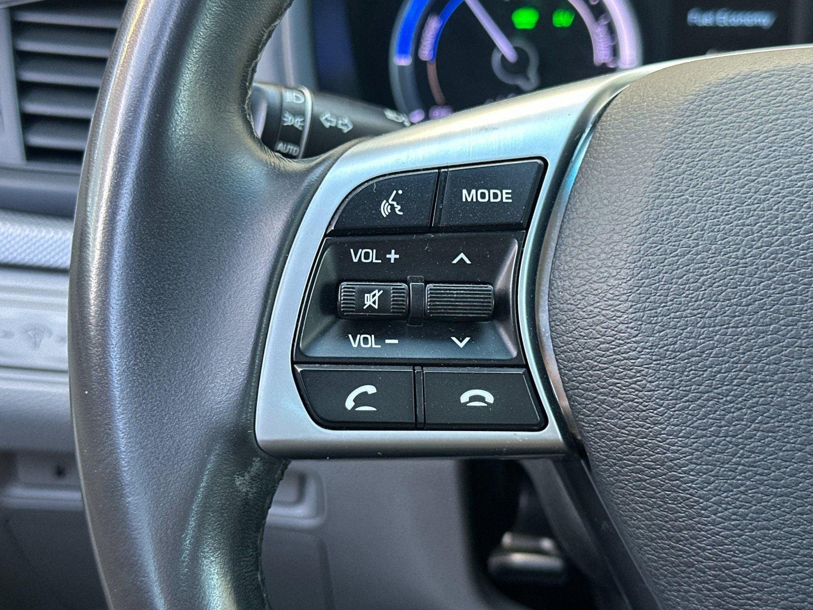 2019 Hyundai SONATA HYBRID SE