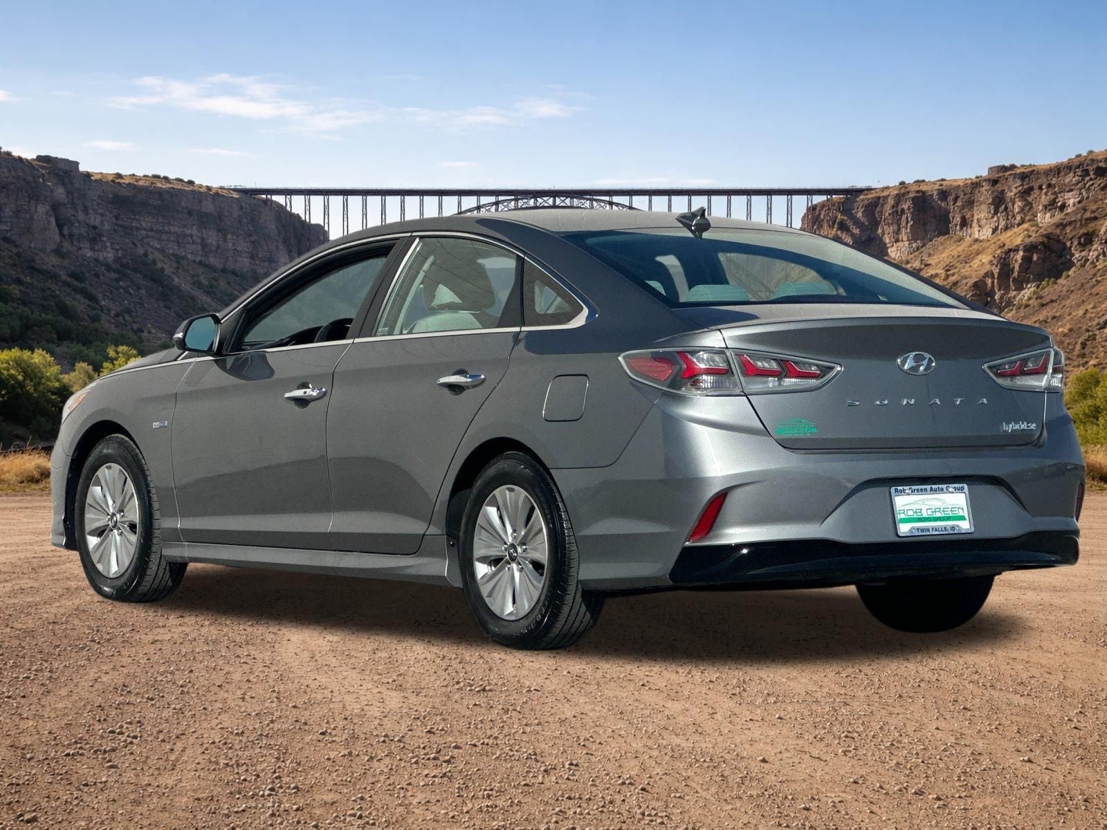 2019 Hyundai SONATA HYBRID SE