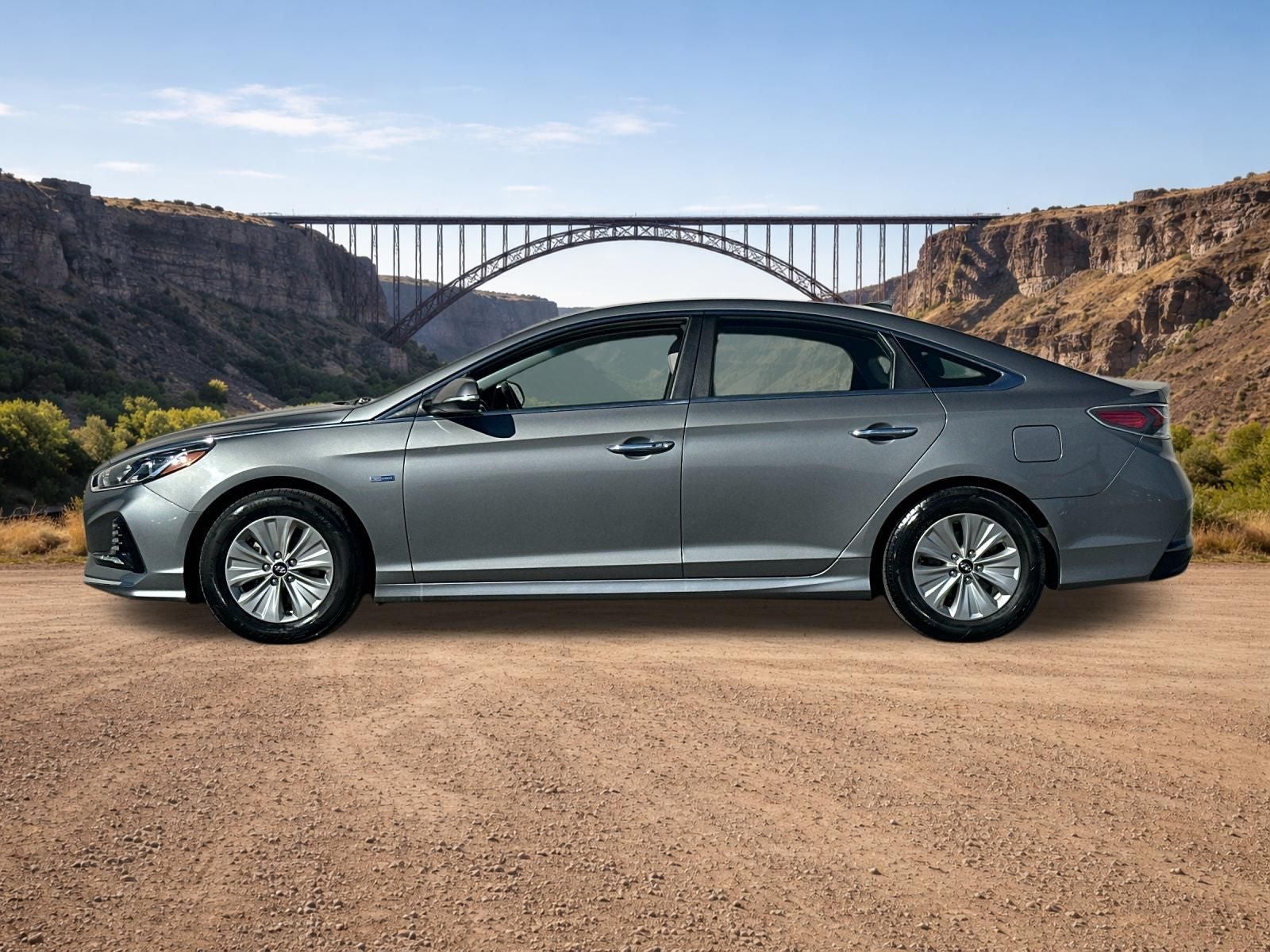 2019 Hyundai SONATA HYBRID SE