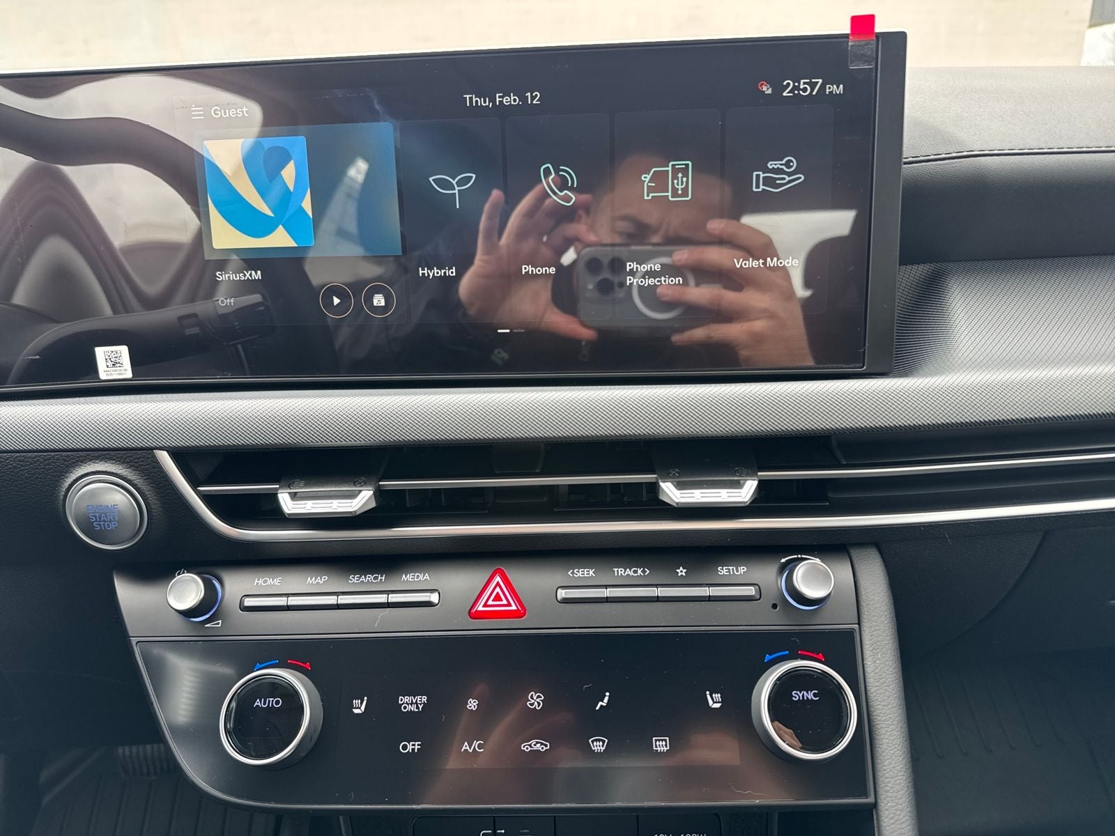 2026 Hyundai SONATA HYBRID SEL