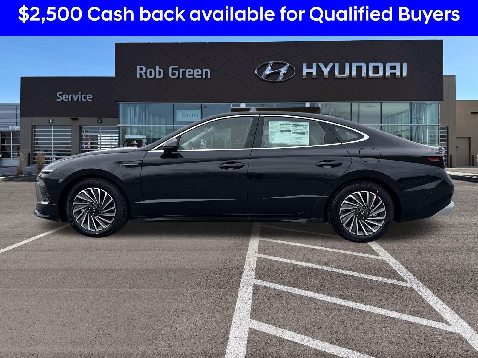 2026 Hyundai SONATA HYBRID SEL