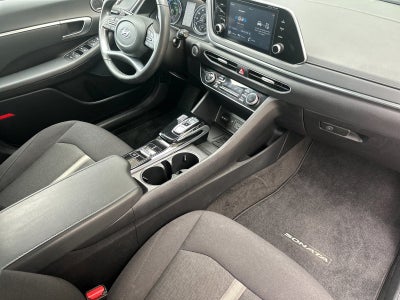 2021 Hyundai SONATA HYBRID SEL