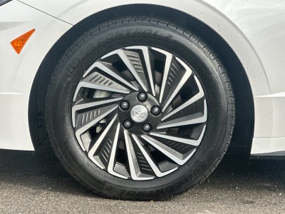 2021 Hyundai SONATA HYBRID SEL