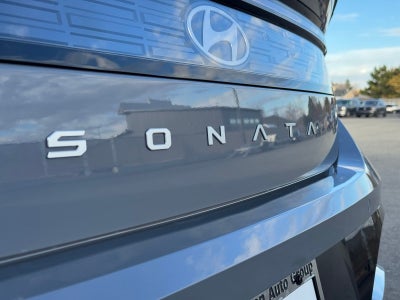 2025 Hyundai SONATA HYBRID Limited