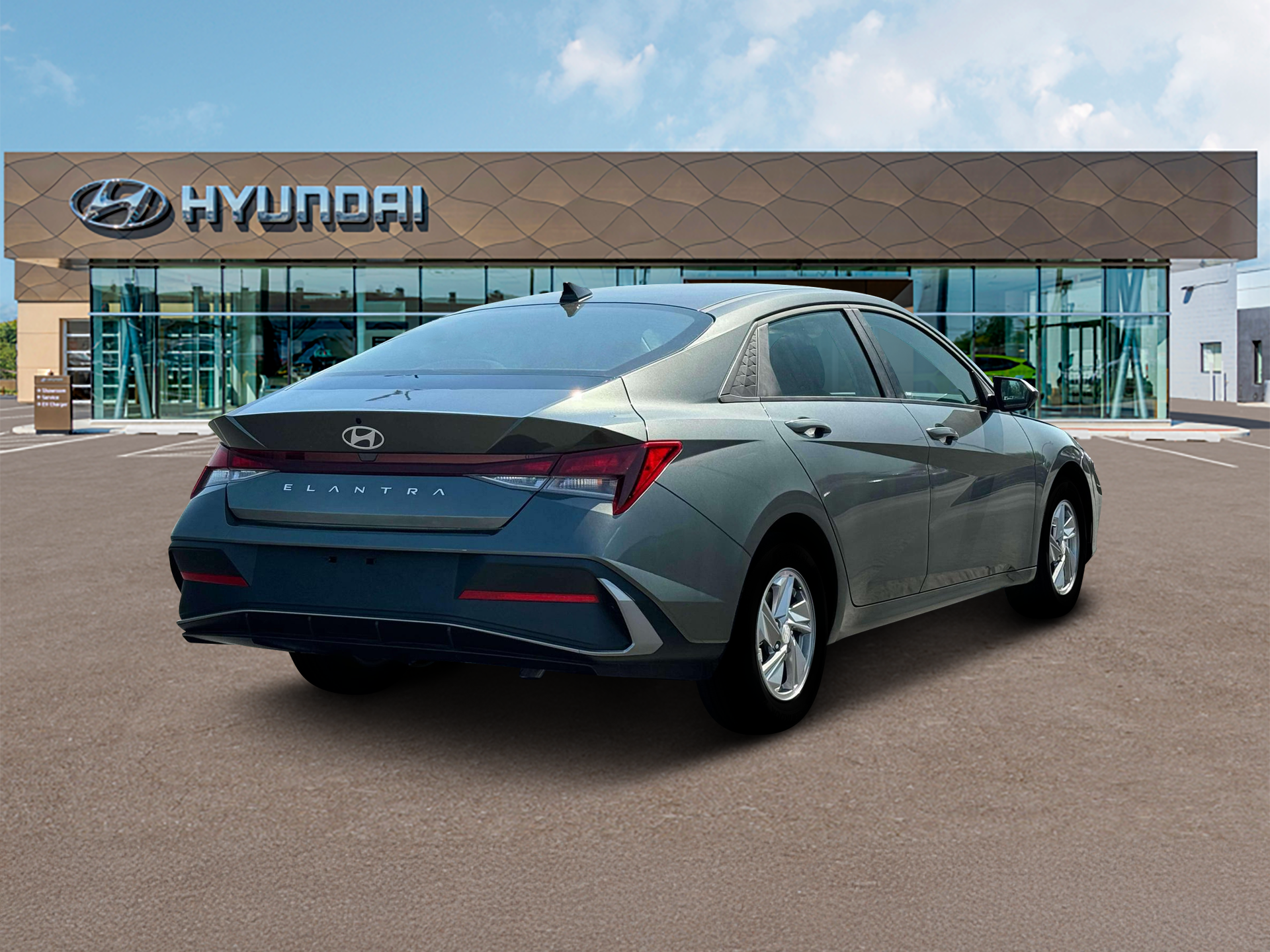 2025 Hyundai ELANTRA SE