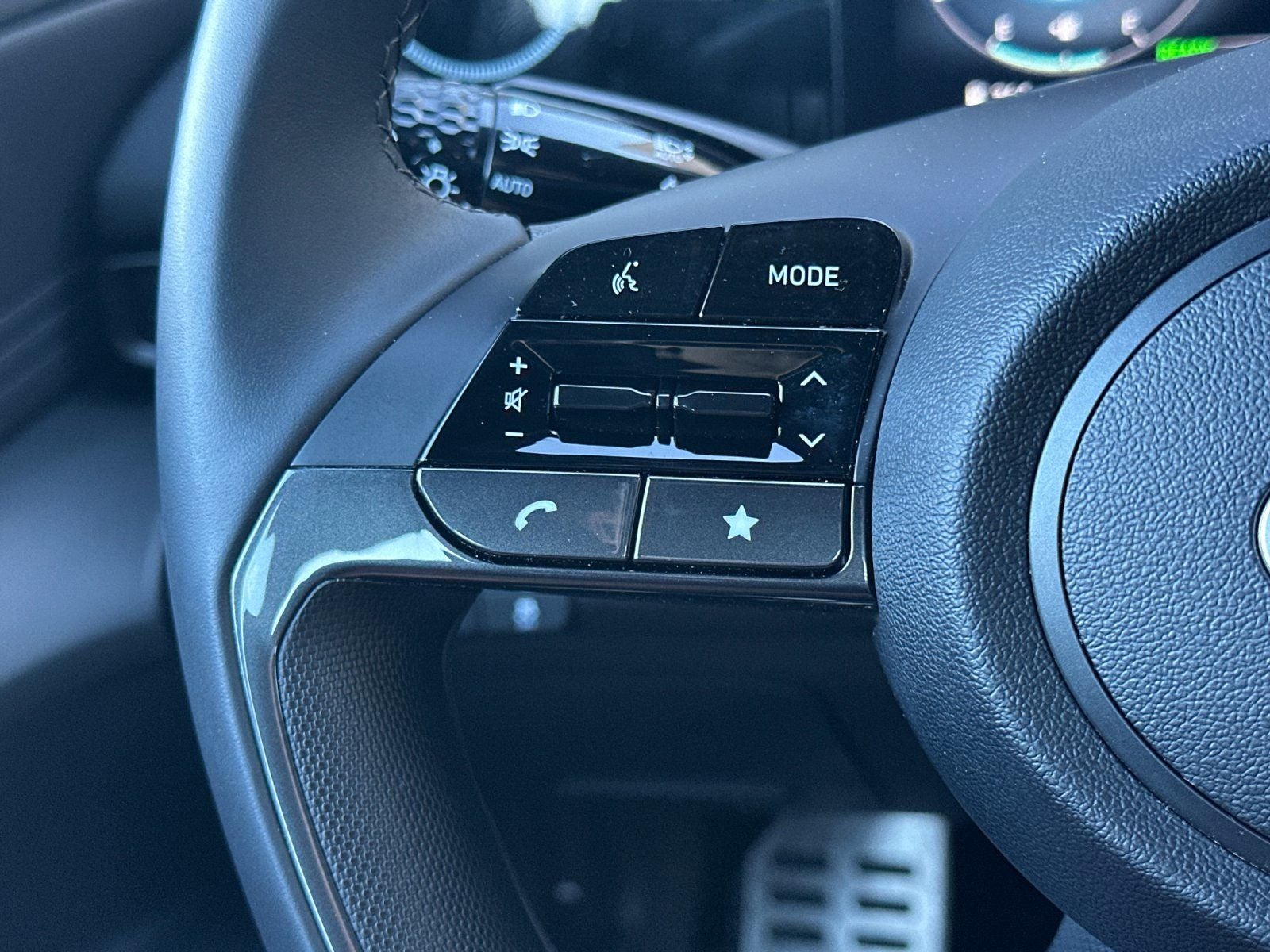 2025 Hyundai Elantra Blue - Photo 25