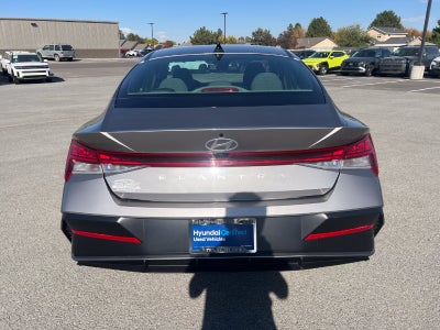 2024 Hyundai ELANTRA SEL