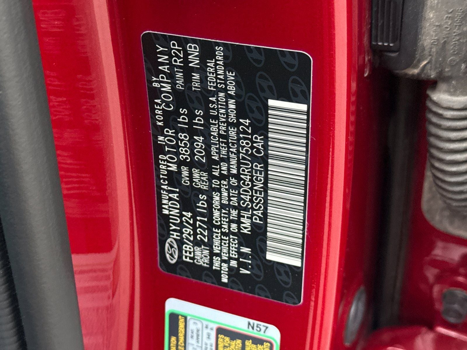 2024 Hyundai ELANTRA SEL