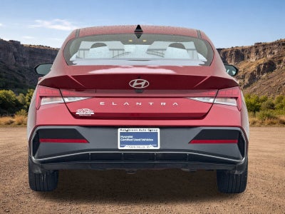 2024 Hyundai ELANTRA SEL