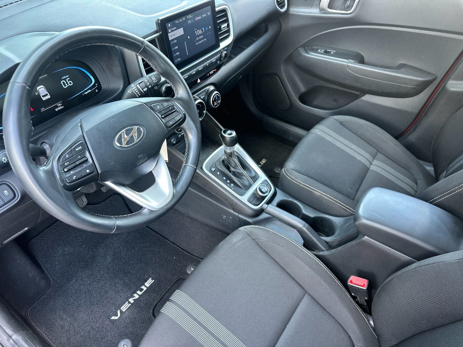2023 Hyundai VENUE SEL