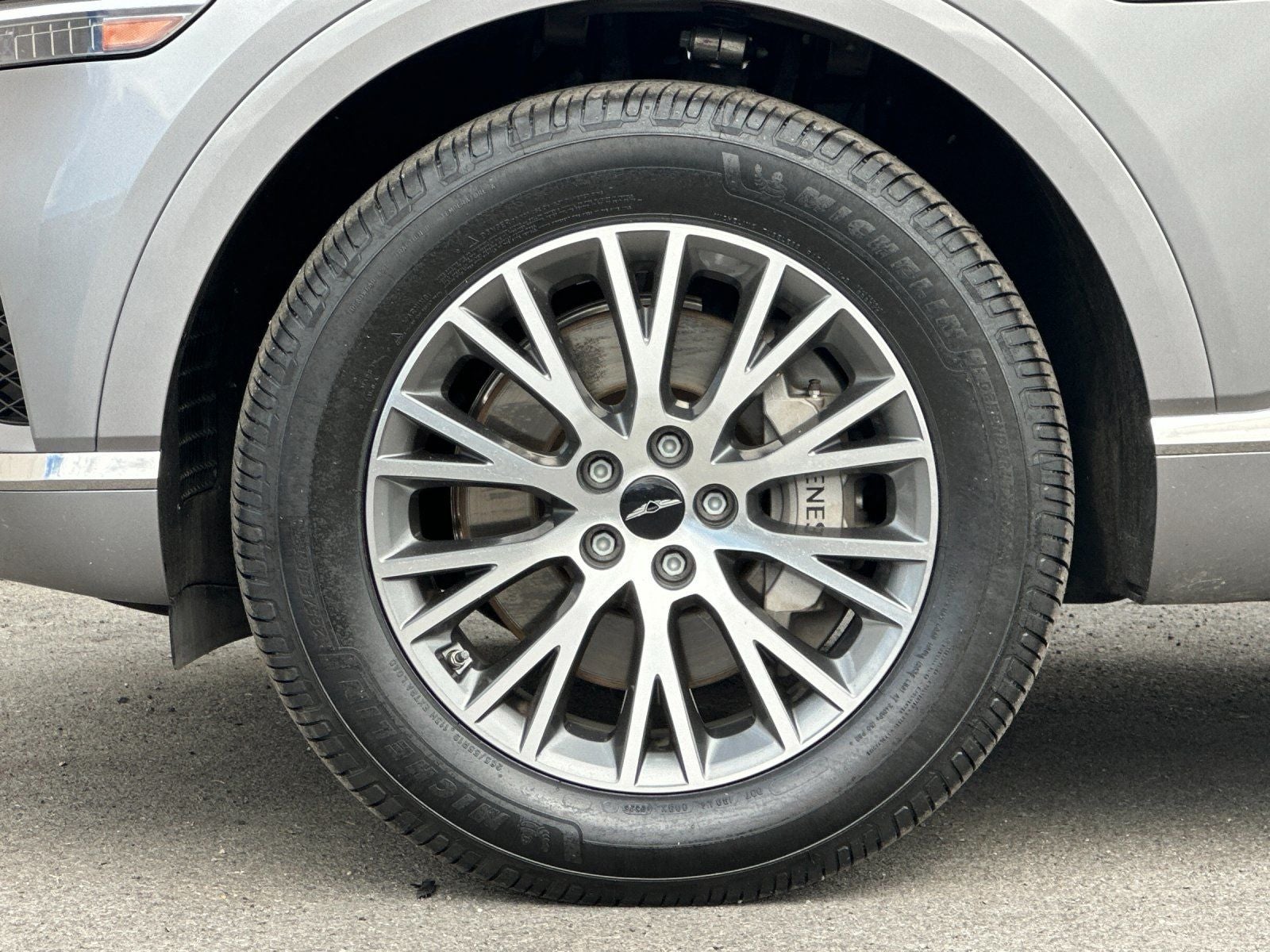 2025 Genesis GV80 2.5T