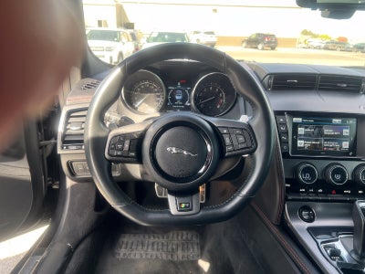 2017 Jaguar F-TYPE R