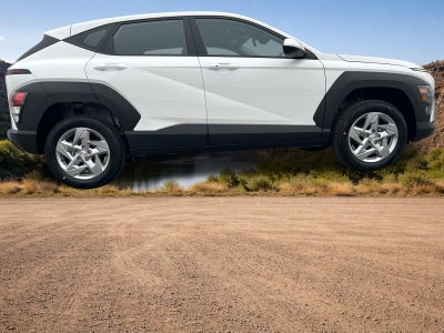 2026 Hyundai KONA SE AWD